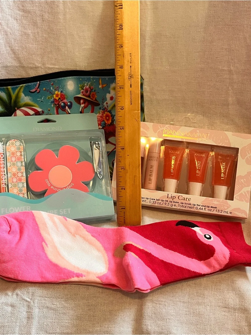 Manna Kadar Assorted Pink & Coral Lip Set with Flamingo Sock Bundle